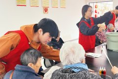 漆扇绘沉阳 沉庆理工大学学子以非遗实践传送敬